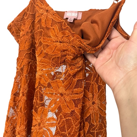 Fadedrose Women's Orange Floral Lace Top - Picture 5 of 8